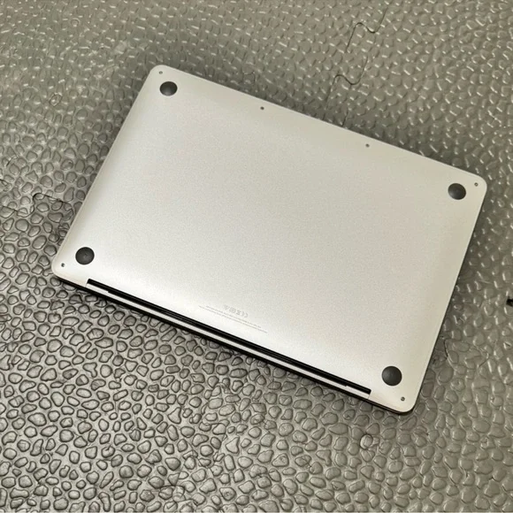 MacBook Pro 13 inch laptop. In GREAT shape. No scratches, works great! - Picture 3 of 14